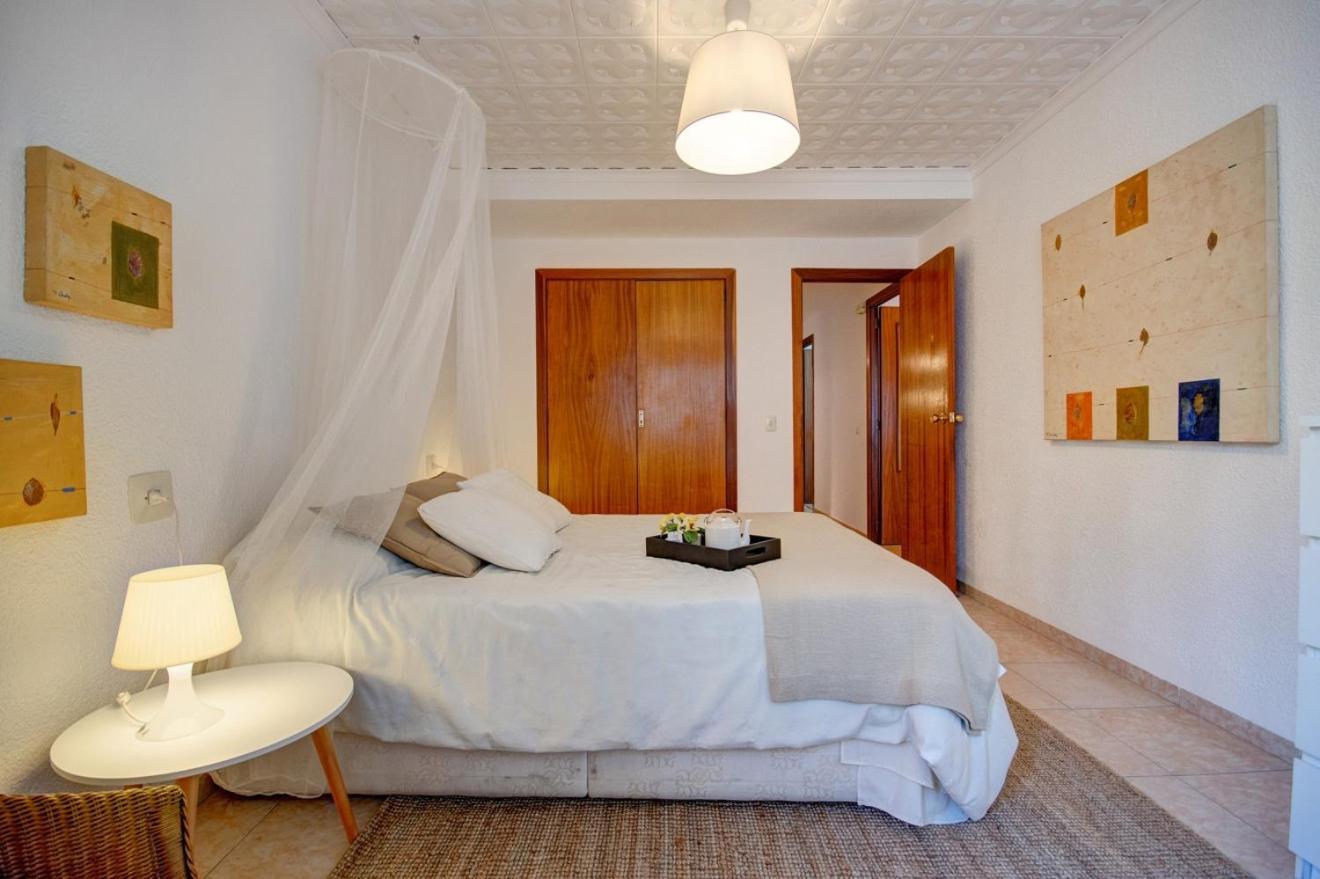 Beds & Breaks Desplat Apartment Valencia Bagian luar foto